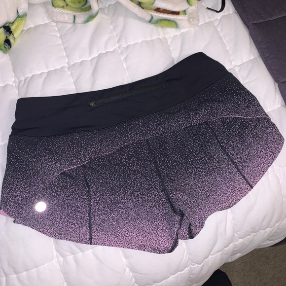 lululemon shorts - Picture 2 of 3
